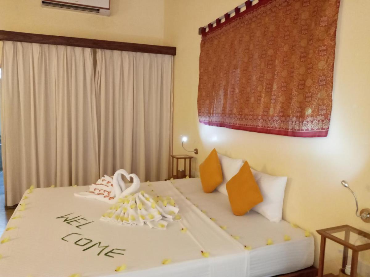 Giman Free Beach Resort Passikudah Exterior photo